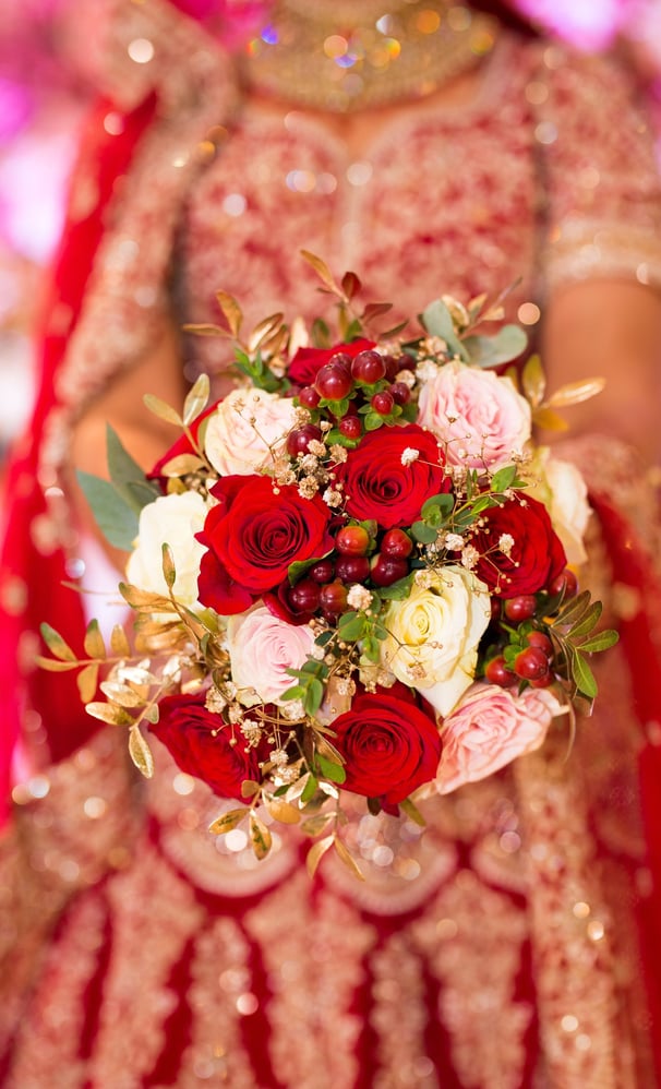 asian wedding photography, bride flower bouquet